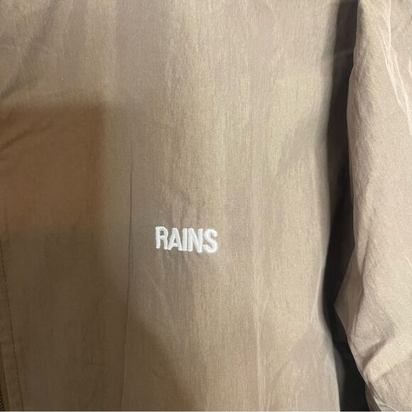 $125 RAINS WOVEN JACKET in Wood Size Large - Picture 8 of 9